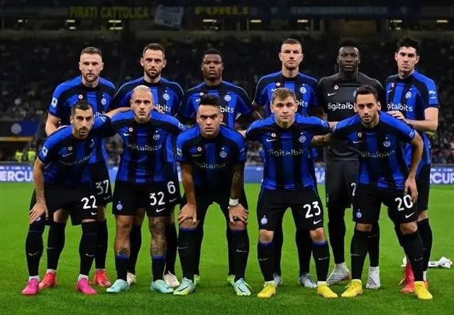 门将：兄弟，你别这样吓我