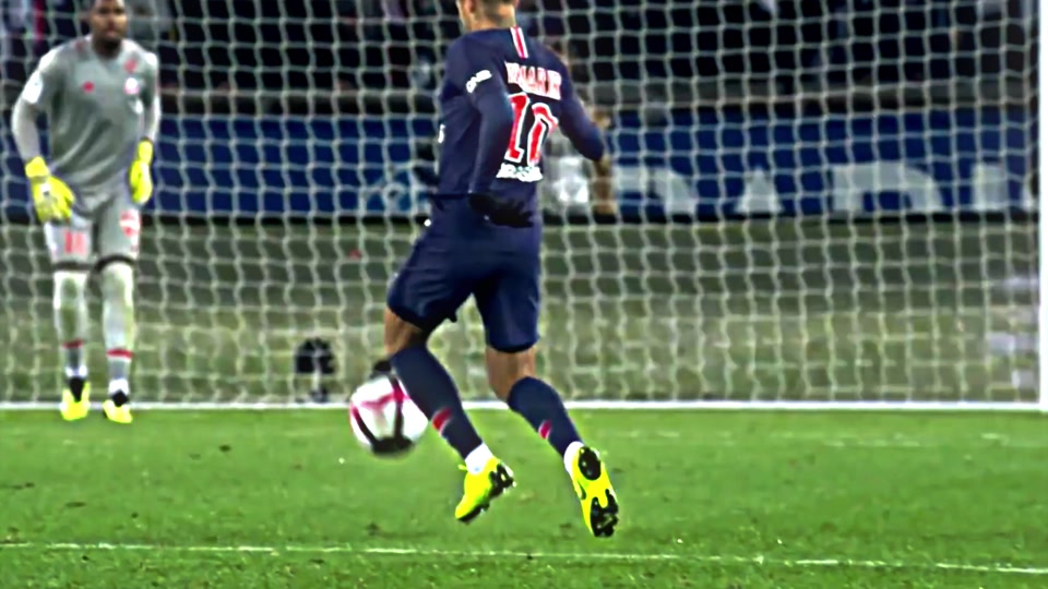 足球国足伤病名单更新，两人基本无缘（国足伤情更新：两将基本无缘出战）