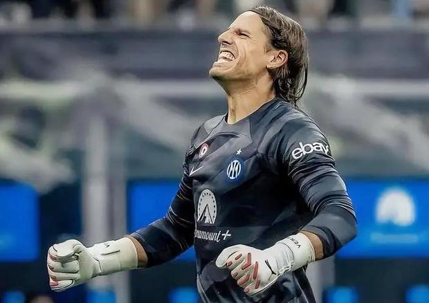 donk：chopper发高烧回合间只能闭眼休息，他真的燃尽了