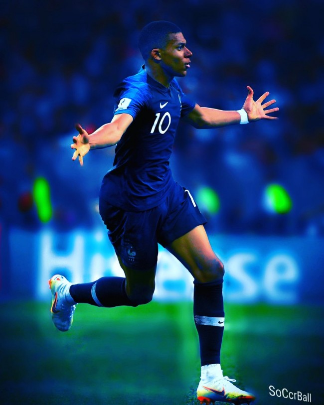 葡足协主席：我今天和C罗聊过，很清楚他有多渴望出现在场上（葡萄牙足协主席：今日与C罗交流，深知他对出场的渴望）