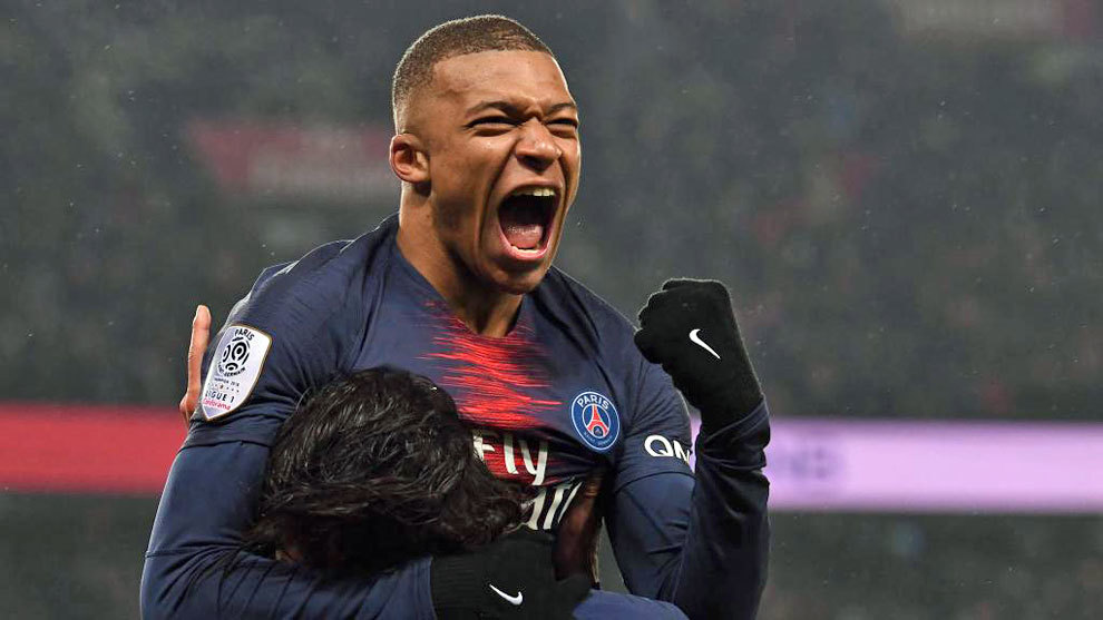 荷甲半场：梅尔韦尔德破门，肖蒂尔建功，兹沃勒2-1海伦芬