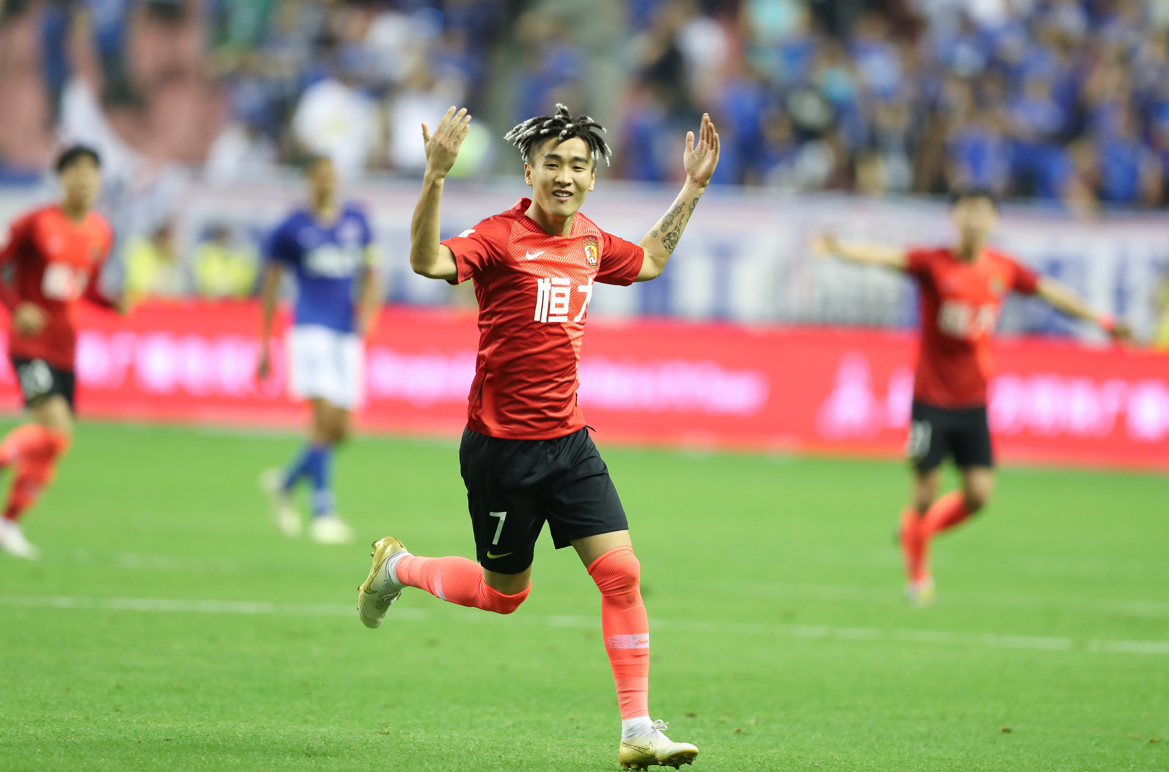 不满火箭，成全谢波德！场均仅17分钟，首轮秀打错算盘了