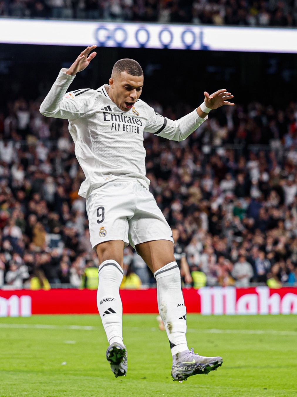 里夫斯本赛季有3次单场15+罚球，追平SGA并列联盟第二多