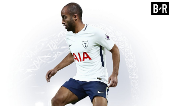 中超：山东泰山主场2-0完胜青岛队（中超：山东泰山主场两球零封青岛队）