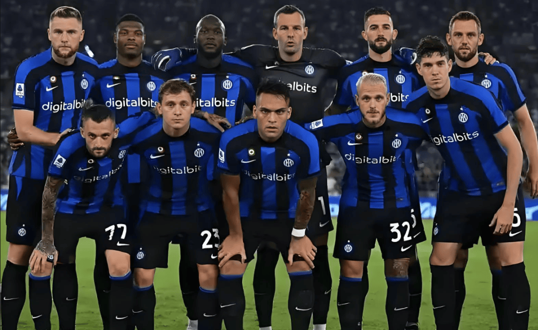 荷甲半场：特伦斯考建功，鹿特丹斯巴达暂0-1海伦芬（荷甲半场战报：特伦斯考破门，鹿特丹斯巴达暂0比1落后海伦芬）