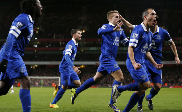 吉格斯：梅努应留在曼联，租借去其他球队也要花时间适应（吉格斯建议梅努留在曼联：外租至他队同样需要适应期）